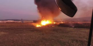 Hectare întregi de stuf, cuprinse de flăcări, lângă Băile Someșeni