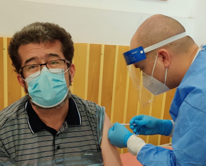 EXEMPLUL PERSONAL. Primarul din Baciu s-a vaccinat