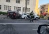 Accident grav cu 4 mașini în zona Iulius Mall – Noul BMW al Poliției din Cluj, avariat