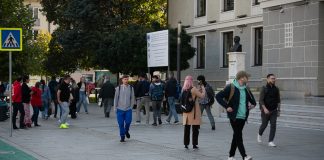 Campanie antidrog cu ocazia Zilei Mondiale a Educației