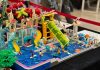 Orașe în miniatură confecționate din LEGO, expuse la Iulius Mall