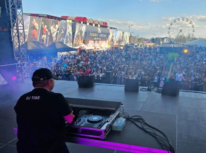 1_3_262371_1713026210_03804