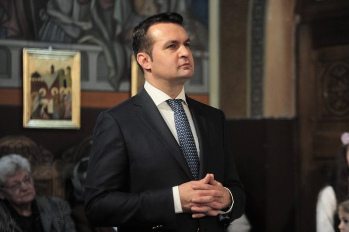 45379096_757447907922280_2023596544707526656_n