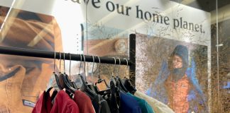 Shopping sustenabil pentru clujeni: o tonă și jumătate de haine este disponibilă