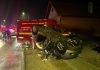 Ambulanță în misiune, lovită în plin de un șofer în Florești – Doi tineri au fost transportați la spital