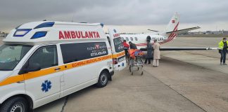 Untold și Banca Transilvania ajută copiii grav bolnavi – Banii din abonamente, donați către Asociația Blondie