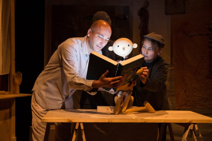 Facebook: Teatrul de Păpuși „Puck”