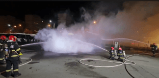 VIDEO Un autobuz electric a luat foc în stația CTP Grigorescu – A fost nevoie de intervenția a 5 autospeciale