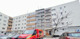 Incendiu într-un bloc de pe Bulevardul Titulescu: E nevoie de două autospeciale