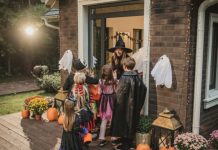 Halloween 2025: Află originea numelui, de ce se sculptează în dovleci, tradiții și obiceiuri