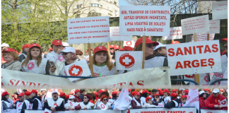 Proteste în sănătate: sindicaliștii Sanitas acuză pierderi salariale și amenință cu grevă generală