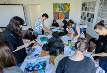 Studenții UAD Cluj învață design sustenabil printr-un parteneriat cu Humana People to People
