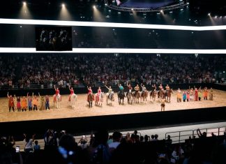 Premieră în România: peste 160 de tone de nisip și 20 de cai în BT Arena, în spectacolul ecvestru care a deschis Sports Festival