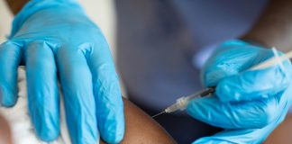 „Un Shot de Viitor” – informare despre vaccinarea anti-HPV în cafenelele din Cluj-Napoca.