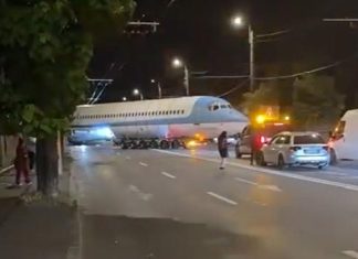 Un „avion” a blocat traficul pe strada Traian Vuia – ce s-a întâmplat, de fapt