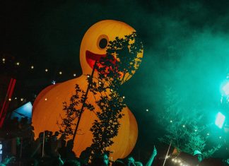 Începe Electric Castle: programul complet al primei zile, pe toate scenele de la Castelul Bánffy
