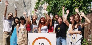 CLARA – Artă pentru prevenție: un laborator biomedical devine spațiu de creație