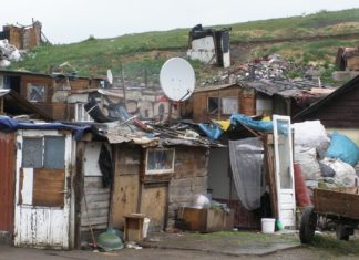 Casa nu vine gratis: În ce condiții vor primi romii din Pata-Rât noile locuințe sociale din Cluj